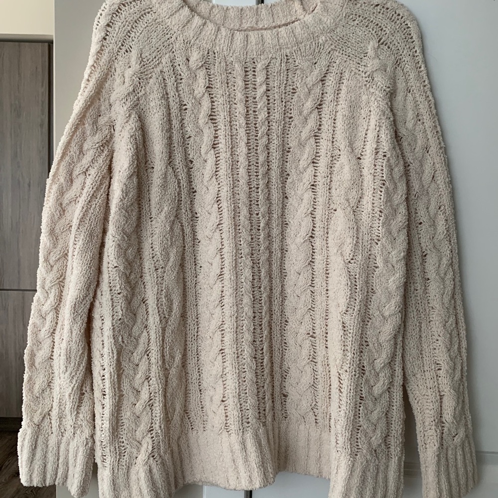 LA hearts sweater